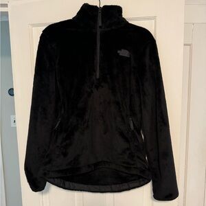 North Face WM black 1/4 zip NWOT